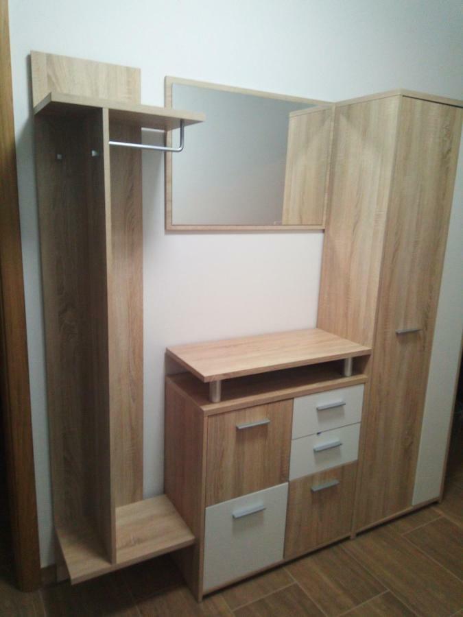 Apartmaji Matazin Črni Kal Εξωτερικό φωτογραφία